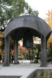hiroshima-peace-bell_l